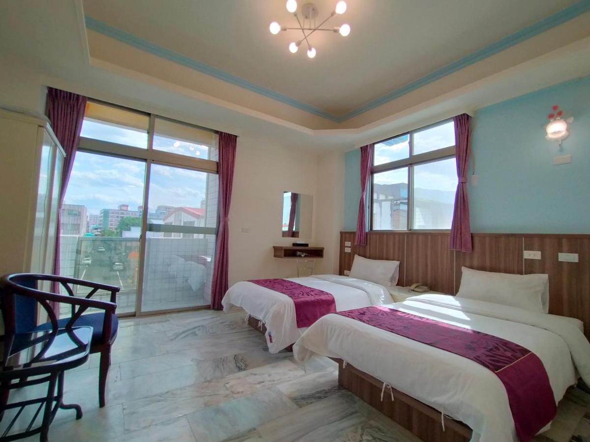 陶陶居商旅 Tautauchu Hotel Хуалянь Экстерьер фото