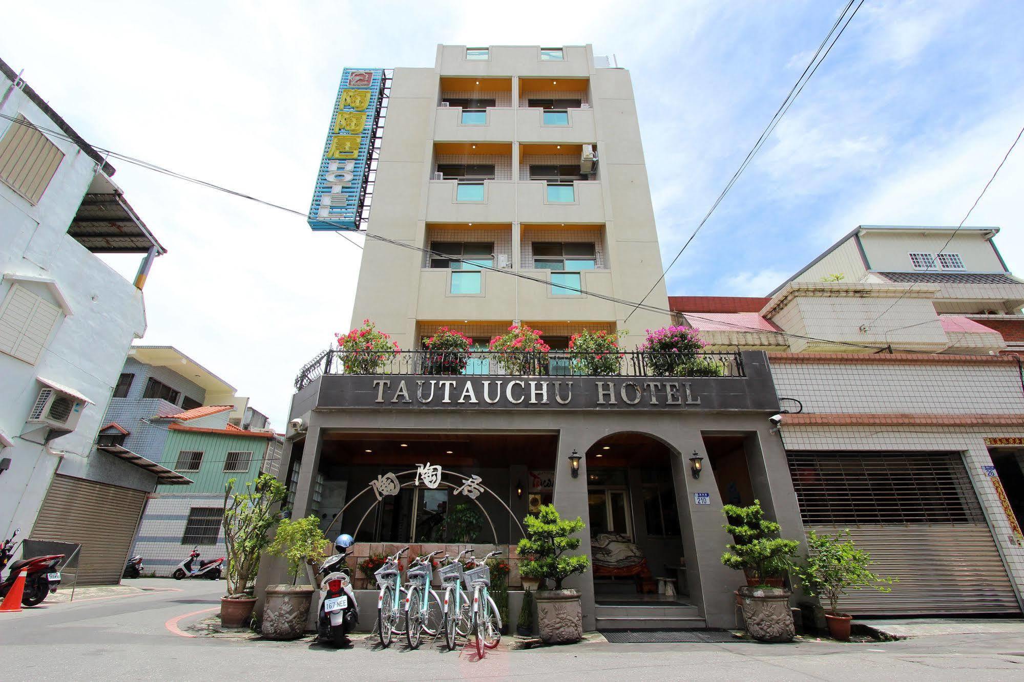 陶陶居商旅 Tautauchu Hotel Хуалянь Экстерьер фото
